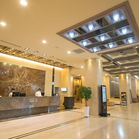 Hotel International Changwon Eksteriør billede