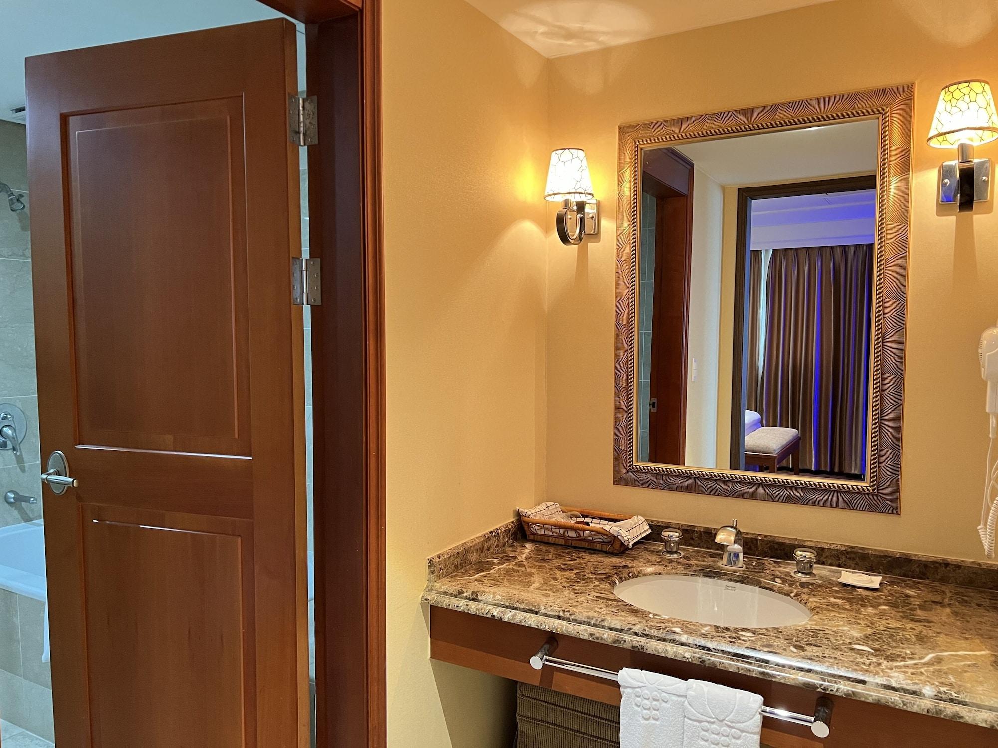 Hotel International Changwon Eksteriør billede