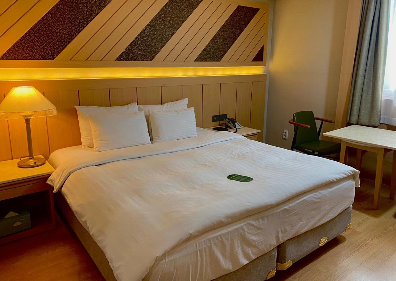 Hotel International Changwon Eksteriør billede