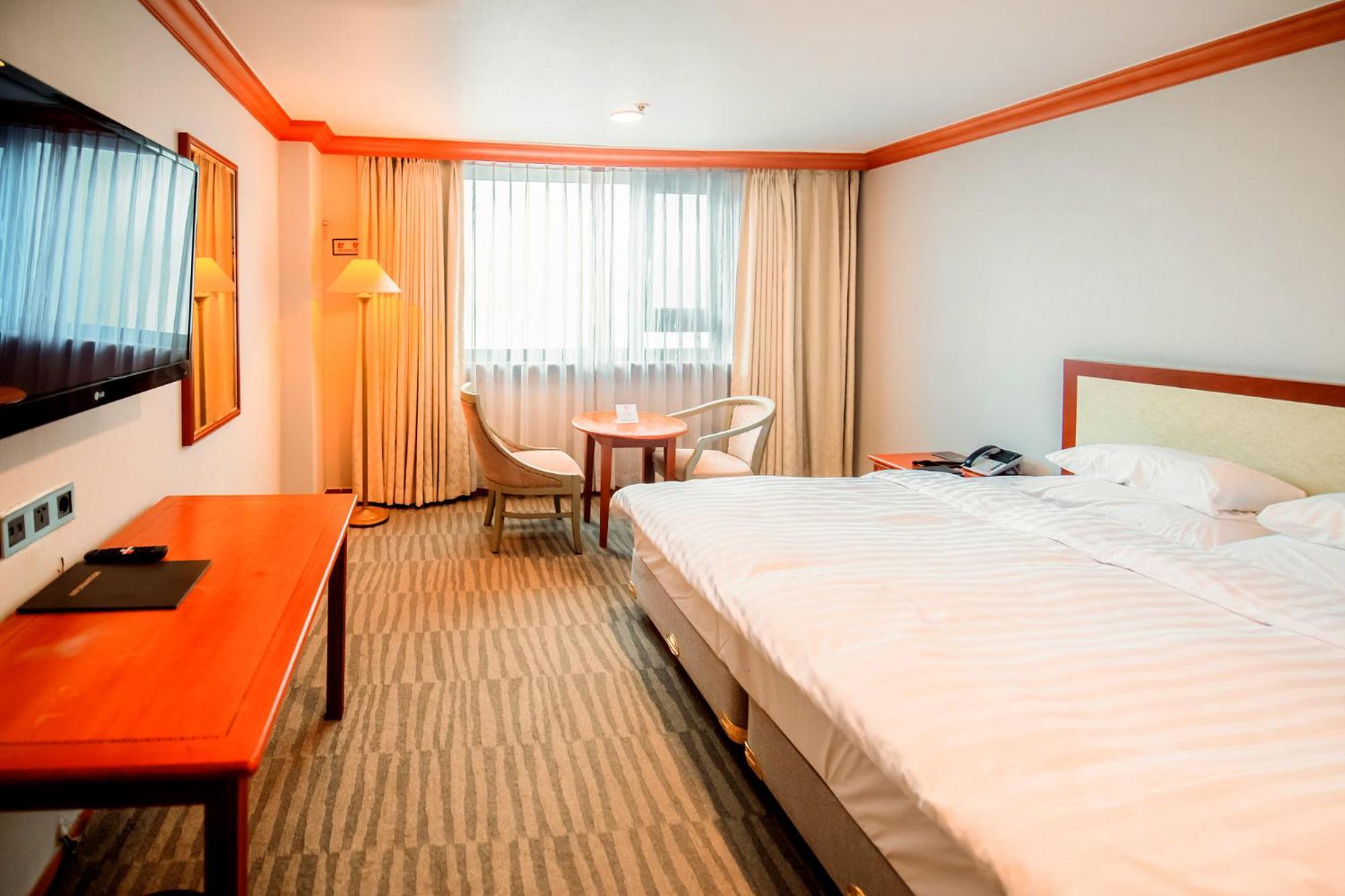 Hotel International Changwon Eksteriør billede