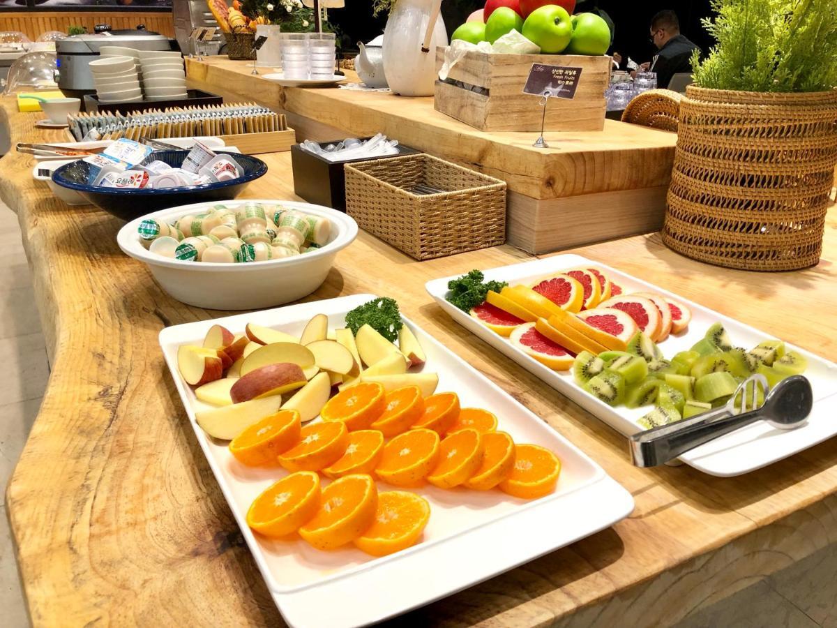 Hotel International Changwon Eksteriør billede